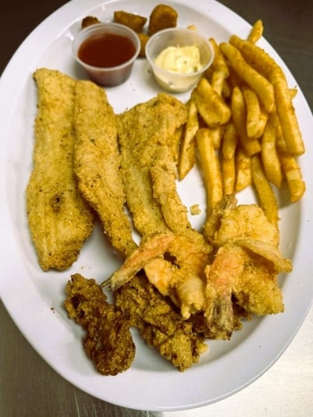 Ocean Blue Captain's Platter-Regular.