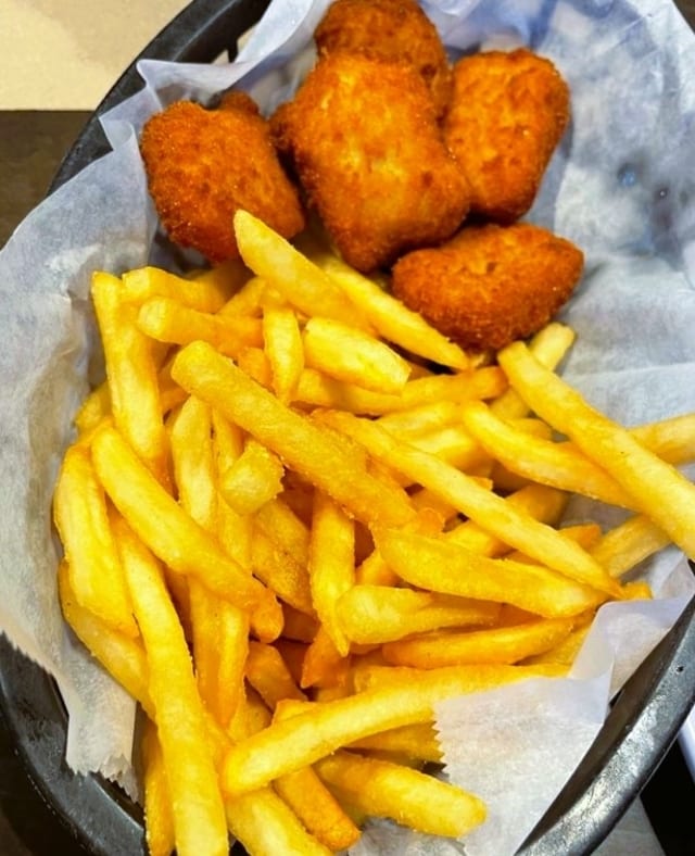 Chicken Nuggets (Kids).