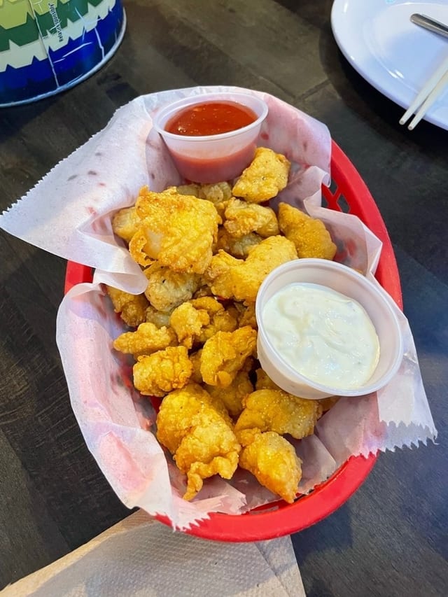 Catfish Bites Basket.